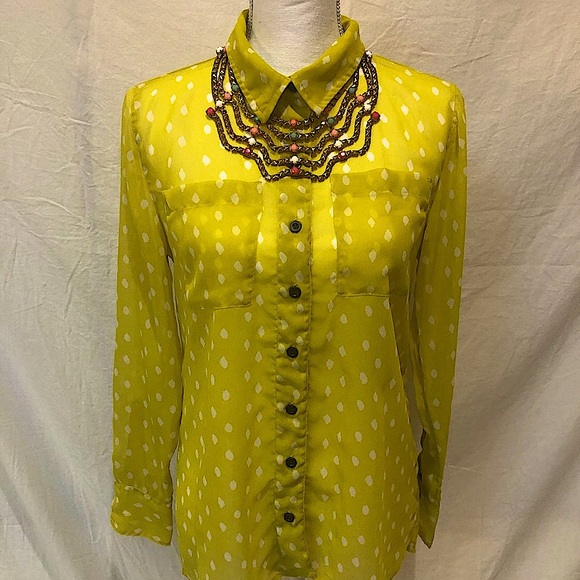 Mudd Yellow sheer polka dot blouse - Picture 7 of 10
